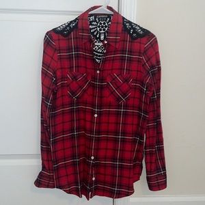 Express plaid w/ lace